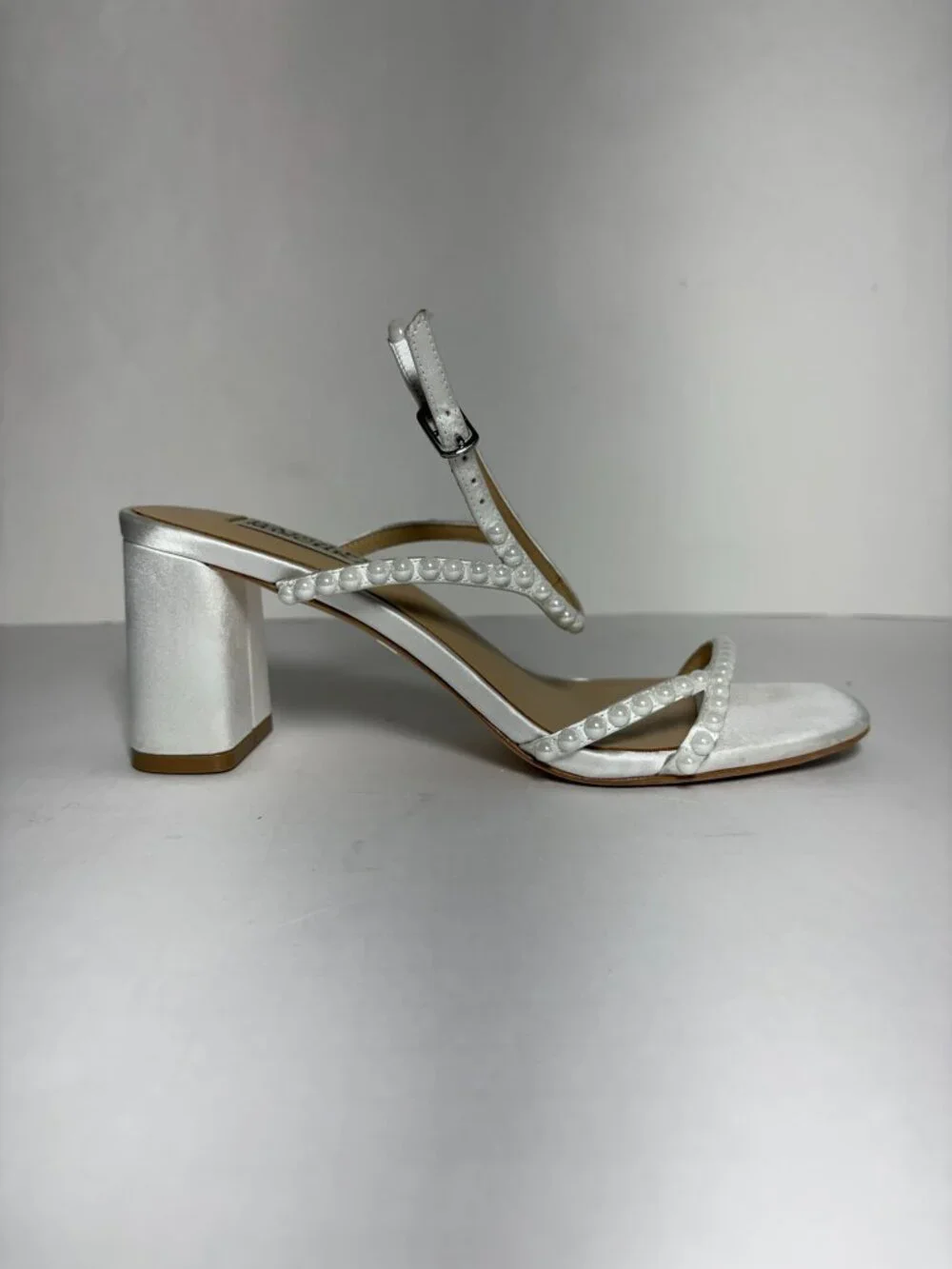Badgley Mischka Giabella Satin Bridal Heel – Size 6.5